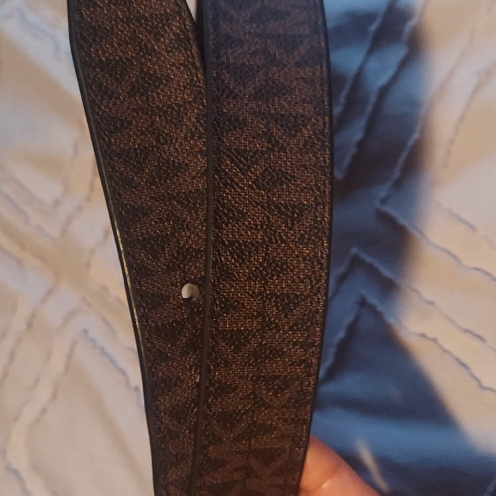Michael kors Reversible belt - Picture 2 of 4